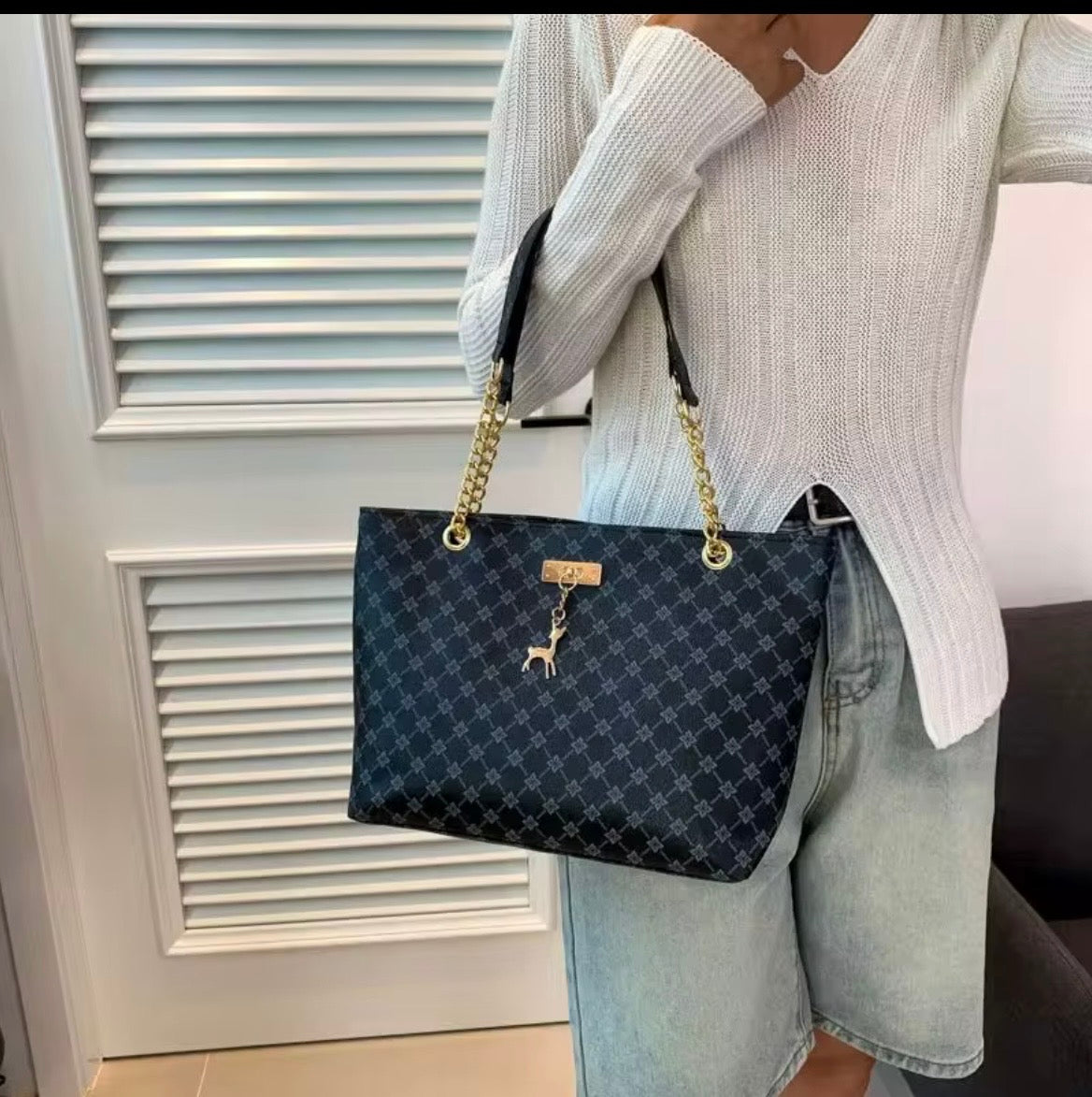 Sac Cabas à Chaîne Dorée - Motif Signature